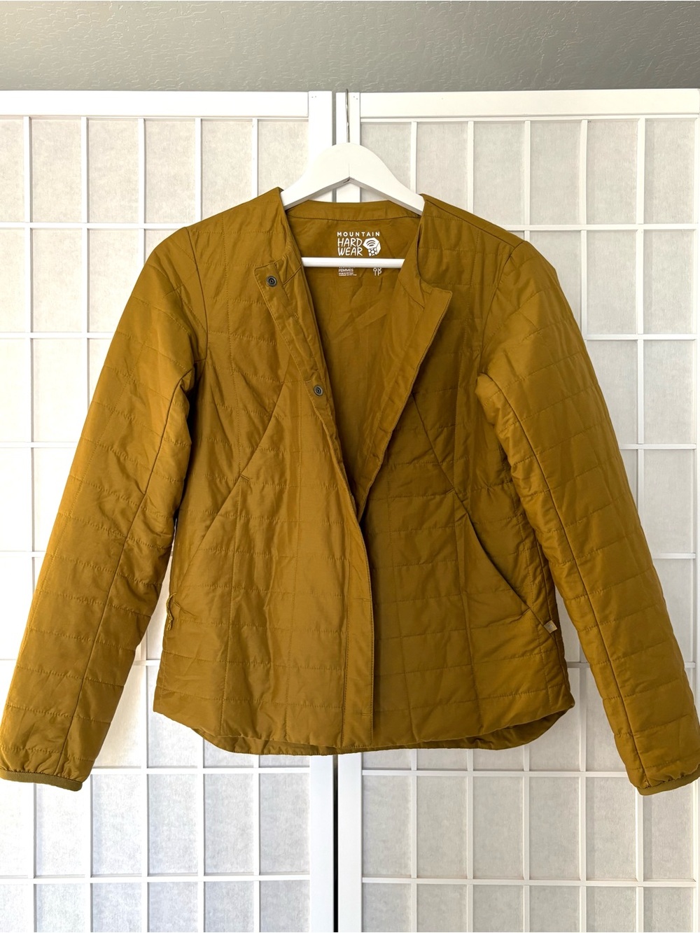 Mountain Hardware Quilted Insulated Lightweight Jacket XS Mustard Yellow